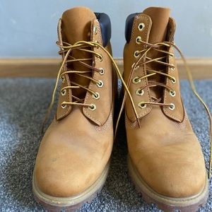 Like New Timberland Boots